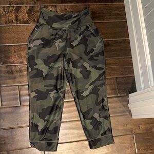 Old Navy Powersoft Camo Joggers